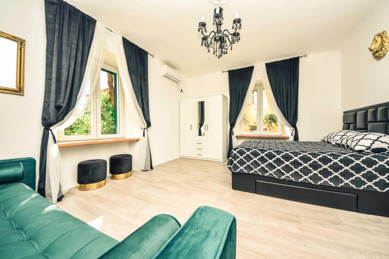 Luxury Heritage Apartment Zara Antica Bagian luar foto