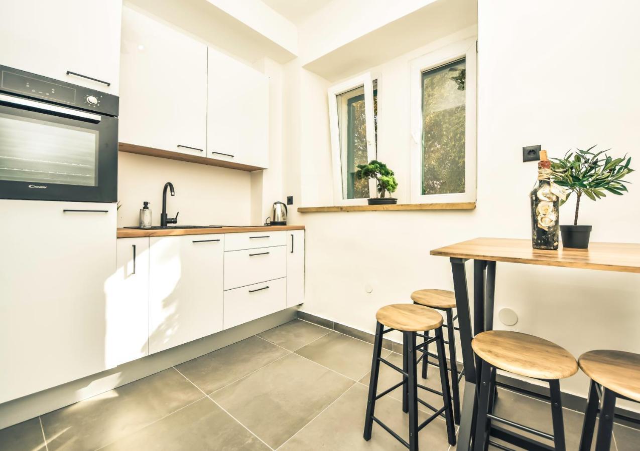 Luxury Heritage Apartment Zara Antica Bagian luar foto